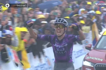 Visma | LaB steekt koers in koninginnenrit vroeg in brand, maar ziet Pogacar weer tijd winnen: O'Connor wint solo