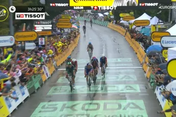 🎥 Samenvatting etappe 17 Tour de France 2025: laatste kans voor sprinters traditioneel chaotisch