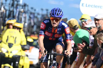 Roglic heeft Vauquelin te pakken en heeft Onley in zicht: 'Ze hebben me een beetje over de kling gejaagd'