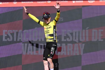 Vingegaard rijdt concurrenten op een hoopje, maar schrok van slotklim: 'Eerlijk gezegd heb ik mijn huiswerk niet gedaan'