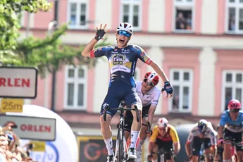 Week na eerste WorldTour-zege krijgt toptalent van Soudal Quick-Step alle steun in ADAC Cyclassics Hamburg