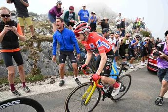 Vingegaard deed er volgens Riis verstandig aan om niet te versnellen: 'Dan ga je dood en kom je niet meer terug'