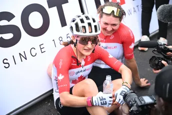 Wereldkampioene Vallières doet schokkende onthullingen over misstanden vrouwenwielrennen: 'Werden gechanteerd met eten'