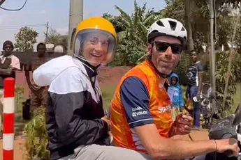 Bidons voor Evenepoel en 'scooters hebben we'; de eerste klus van Laurens ten Dam als bondscoach van Nederlandse vrouwen