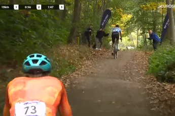 Biesterbos geeft Van der Poel waardige opvolging, maar Florian Vermeersch blijkt te sterk op WK Gravel