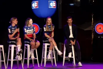 Ploegbaas Vollering trekt aan de bel: minder rensters én wedstrijden voor FDJ-Suez in 2026