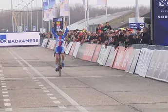 Eerste EK-medaille voor Nederland binnen: junior Jochems pakt zilver achter Tsjechische gouden plak