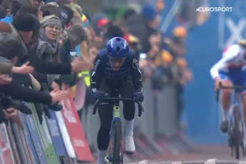 22-jarige Tsjechische dwingt Lucinda Brand voor de verandering eens tot het uiterste in heerlijke cross in Loenhout