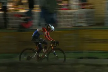 Statement Pieterse richting maand van NK én WK: rood-wit-blauw rijdt verlichting uit de lantaarns in Diegem