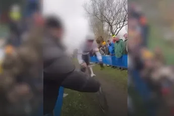 🎥 Nieuwe beelden van incident met Mathieu van der Poel bewijzen woorden Nederlander na afloop in Loenhout