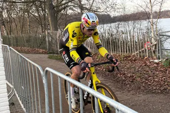 Wout van Aert geeft na Hofstade antwoord op vraag of hij Mathieu van der Poel deze winter nog kan kloppen