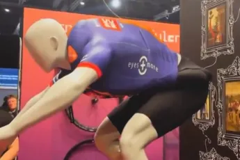 Picnic PostNL gaat gedurfde uitdaging aan: Nederlandse ploeg eerste WorldTour-team met fiets-airbag