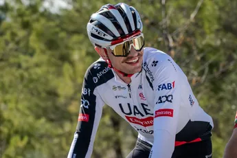 Jay Vine being Jay Vine: 'Voor iedereen die zich afvroeg waarom ik mijn race weggooide en op kop reed; dit is waarom'