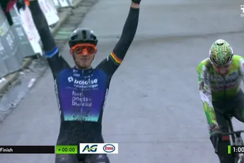 Kleine schuiver en sterke Verstrynge zorgen voor zenuwslopende finale, maar dominante Nys prolongeert toch titel op BK