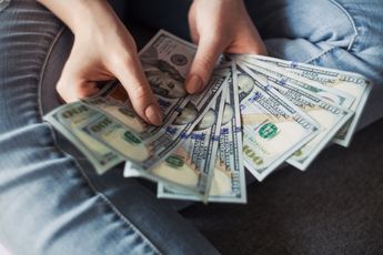 Geld maakt tóch gelukkig concluderen onderzoekers