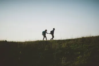 Het verschil tussen wel of geen emotionele verwaarlozing in een relatie