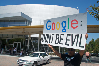 Opinie: "Googles 'Don't be evil'-slogan betekent niets meer"