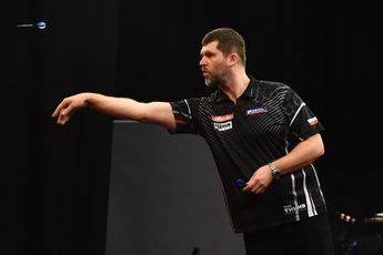 Kciuk claims final outright Tour Card to finalise PDC European Q-School (Live Blog closed)