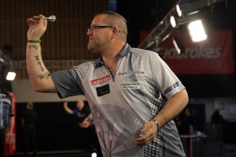 West and Mansell hit nine-dart finishes to begin Day Two at PDC Super Series 8 (Players Championship 29)