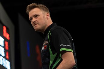 Williams edges past Evans in nervy tie to seal maiden PDC ranking title at Players Championship 6