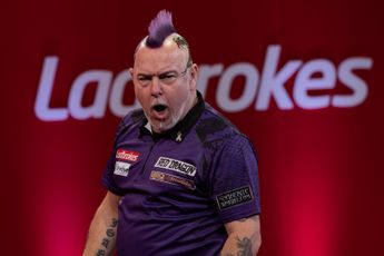 Wright wins Players Championship Finals in thrilling decider win over Searle