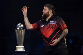 Smith smashes World Darts Championship record in run to final defeat