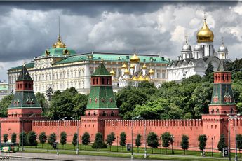 Het Kremlin hekelt voornemen Finland en Zweden om lid te worden van de NAVO