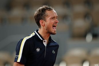 Daniil Medvedev kicks off Roland Garros with win over Bagnis