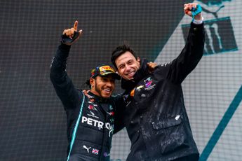 Priestley over afwezigheid Hamilton bij FIA prijzengala: 'Lewis zou gestraft kunnen worden'