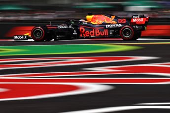 AMuS: 'Red Bull had exact dezelfde problemen die Mercedes vrijdag had'