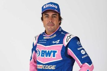 Alonso enthousiast over 2022: 'Hoop dat de nieuwe regels meer wiel-aan-wiel-gevechten opleveren'