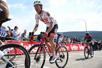 Interview | Mollema na harde val in Luik toch in Giro: 'Klassement Ciccone kan ook mijn race veranderen'