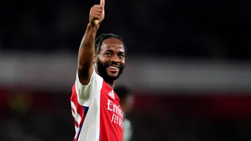 Feyenoord stunt met komst van 82-voudig Engels international Sterling