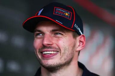 max verstappen lacht
