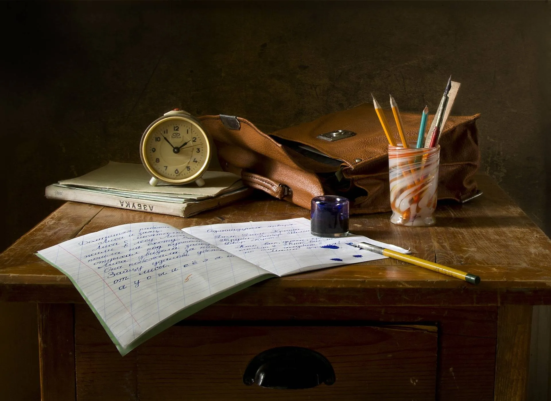 pixabay schrijfwedstrijdschool work g489b7ad53 1920