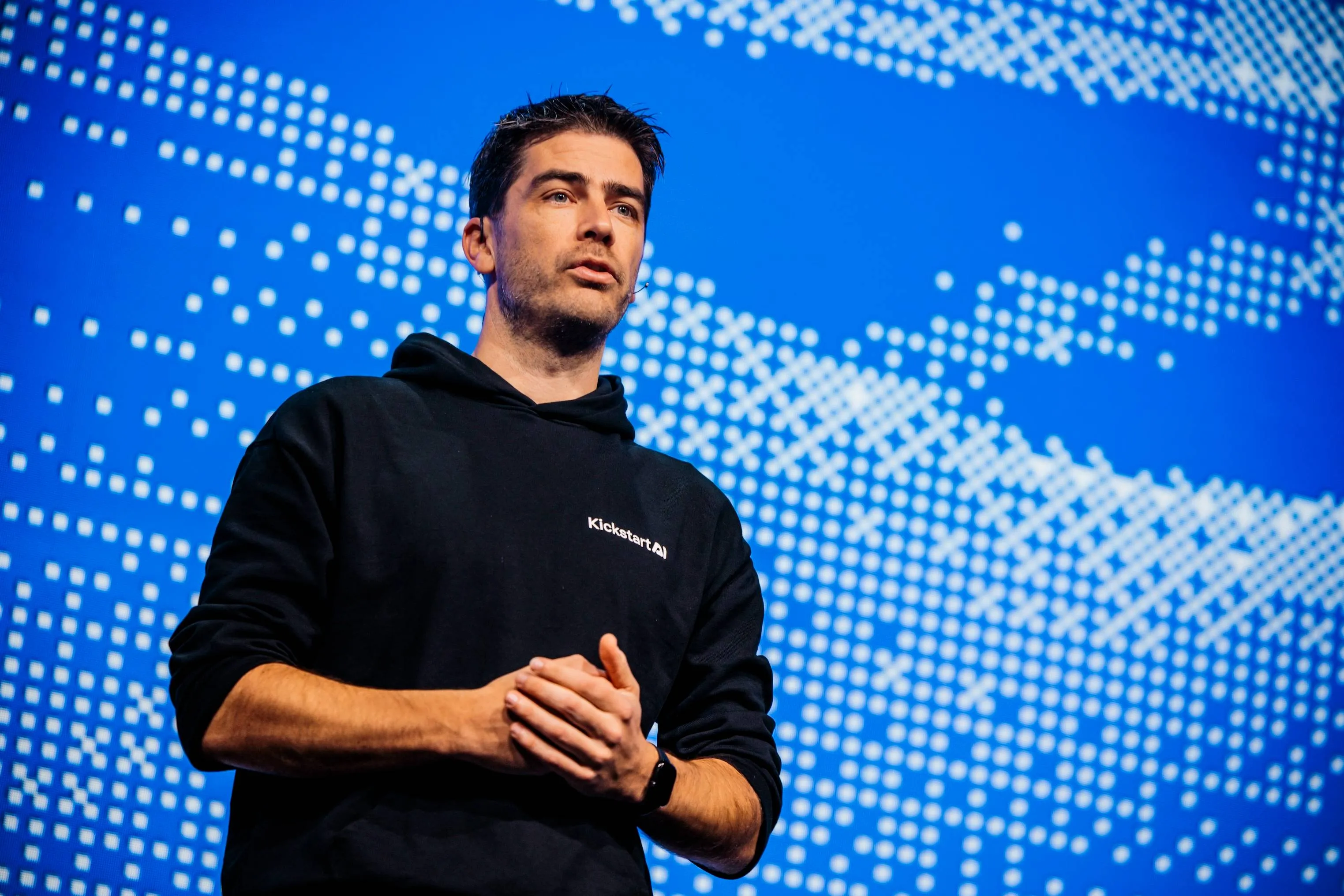 KickstartAI benoemt Erick Webbe tot nieuwe CEO: “Nederland moet van praten over AI naar dóen met AI”