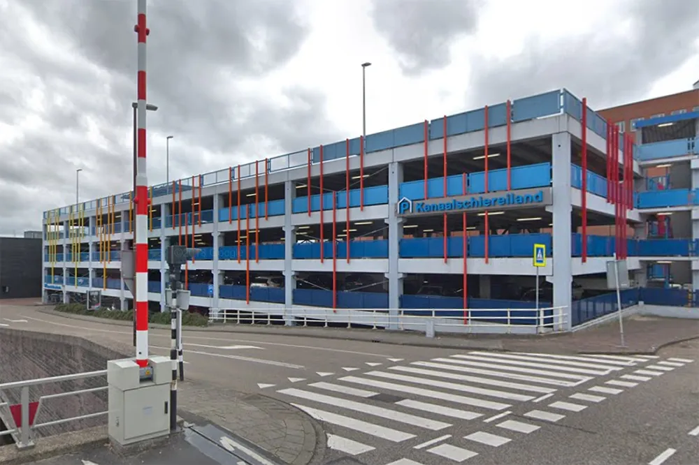parkeergarage kanaalschiereiland google streetview