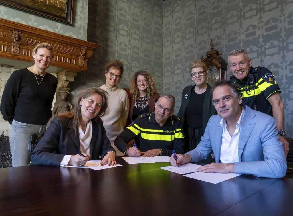 JJ050326_02_004-1024x754