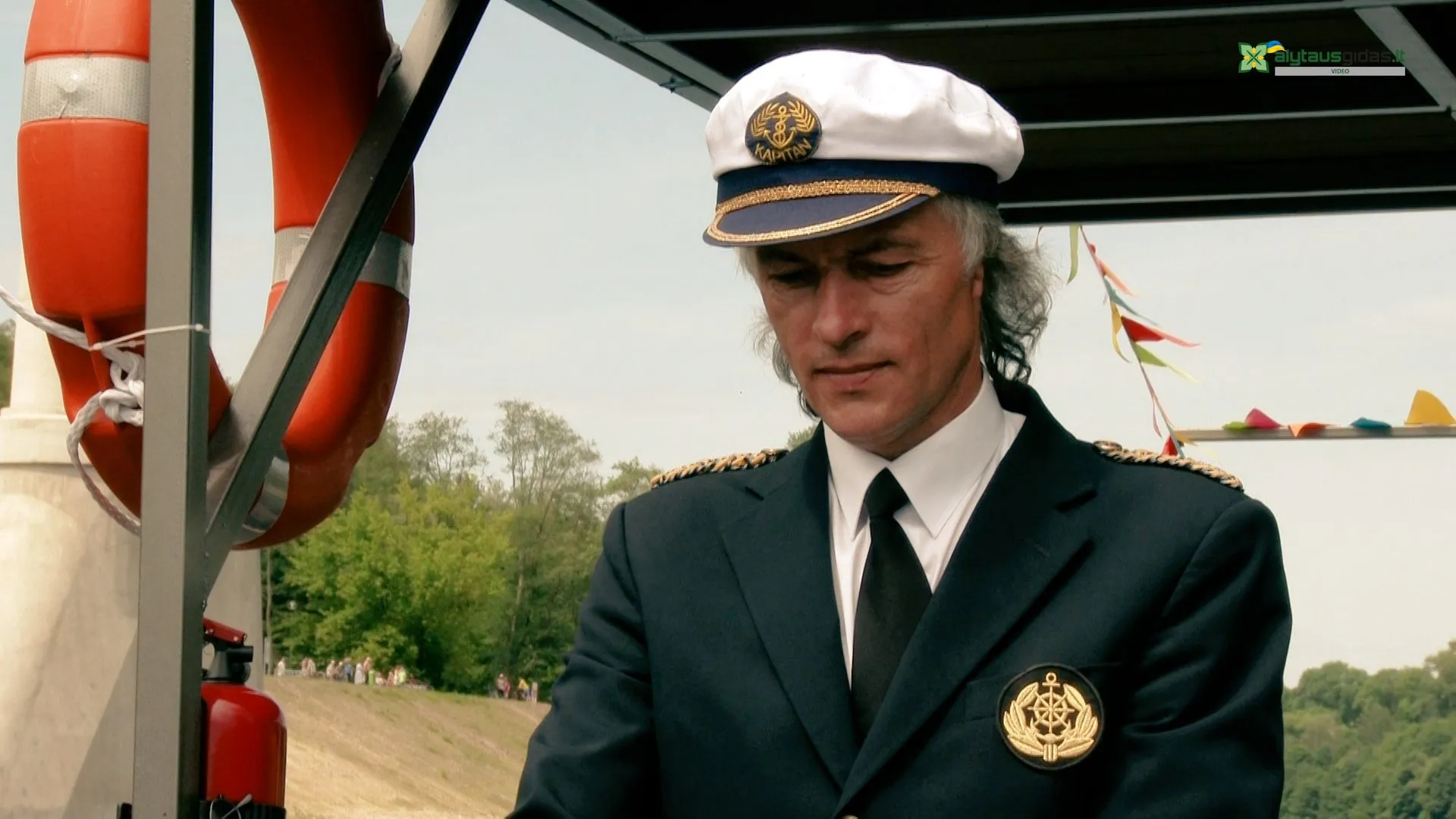 03 po reportazo00 02 37 02still098