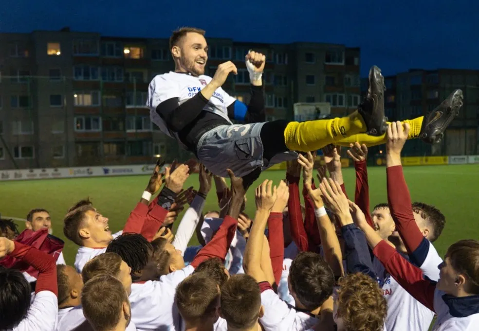 dfkmet314940549 2359132150900734 2239139644930809974 n