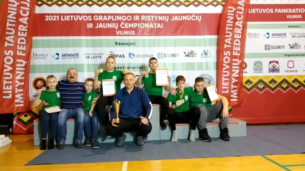 donkova256315879 1139966896537268 4412592508088416778 n