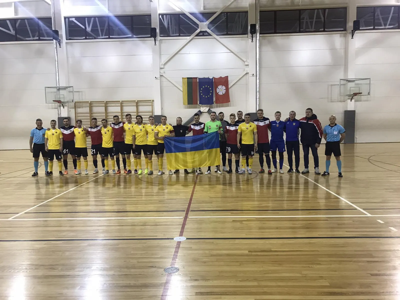 img 1ab956a9a4817333b37ca9acb55f937e v