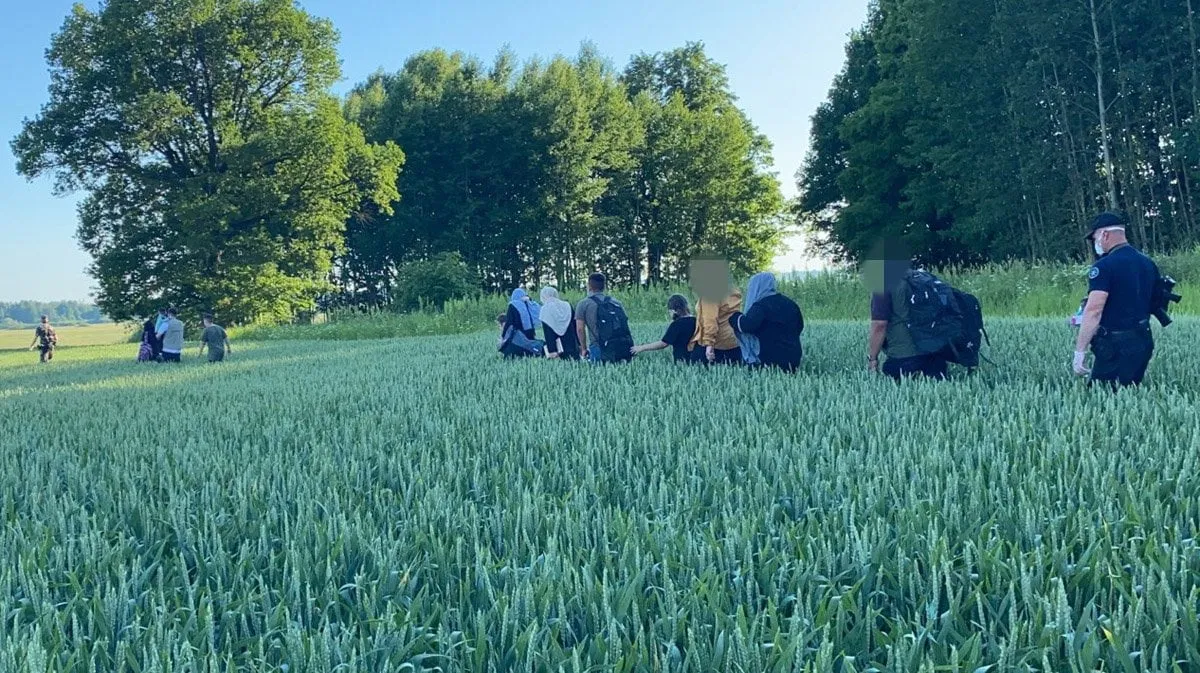 neleg0620 migrantai 54283