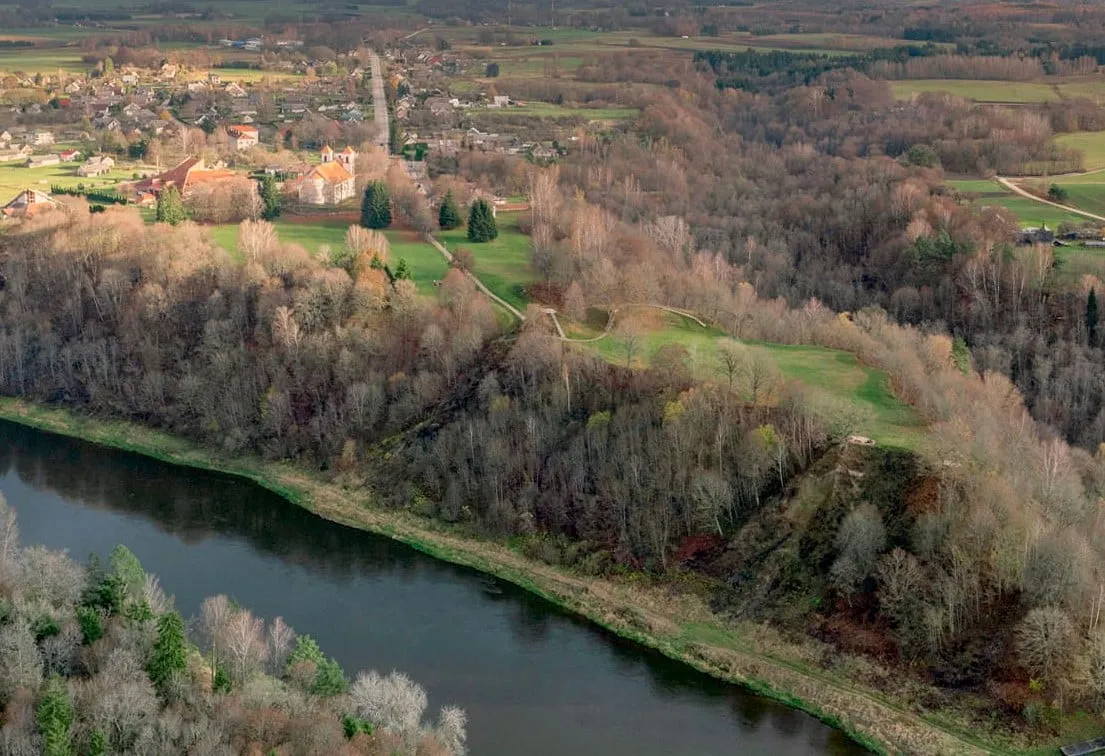 punandy313401039 655924325967120 1785257334120149505 ns