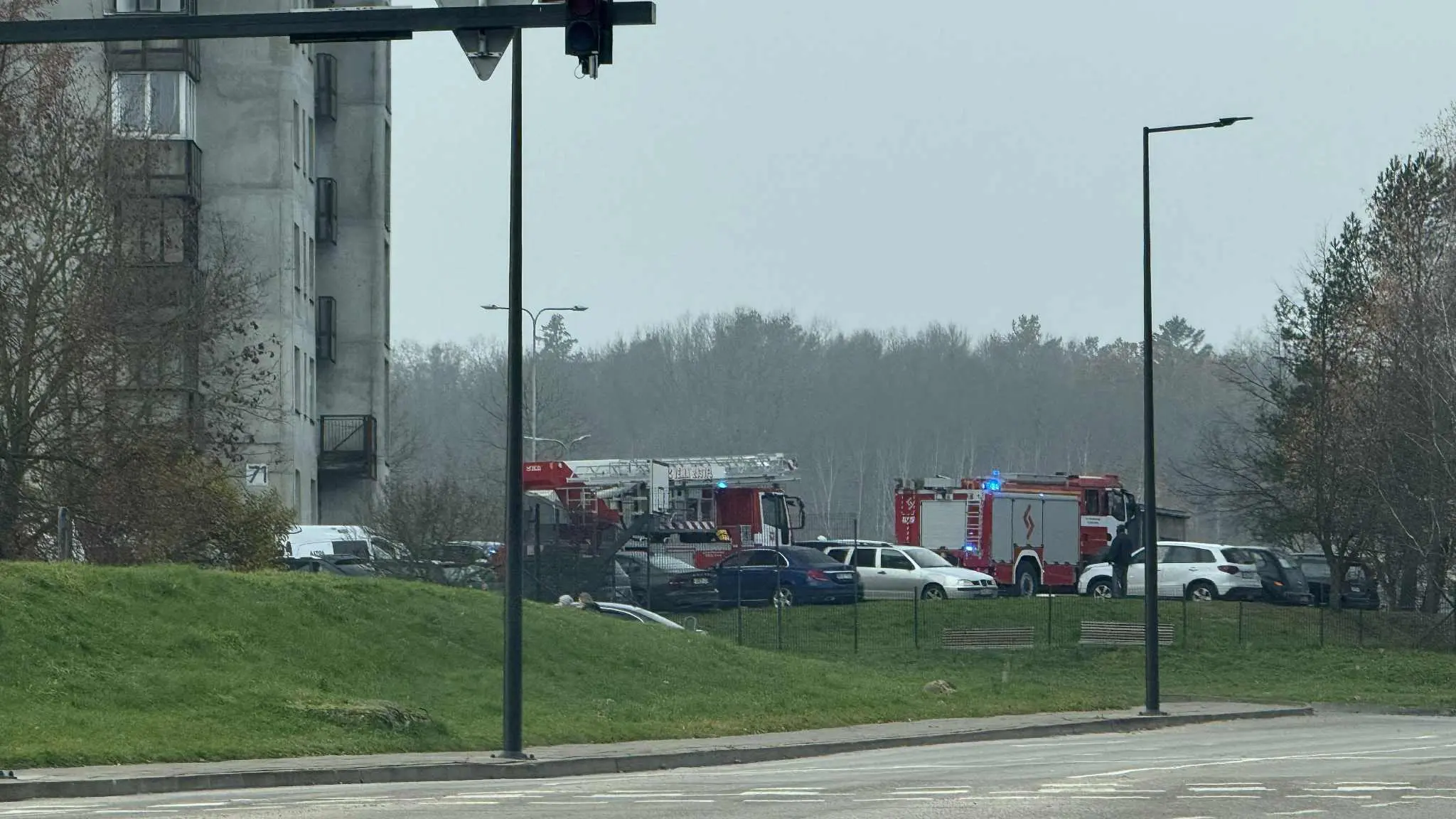 Keistas kvapas Alytaus daugiabutyje sukėlė ant kojų tarnybas