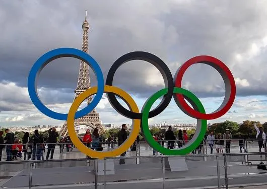 olympische ringen place du trocadero