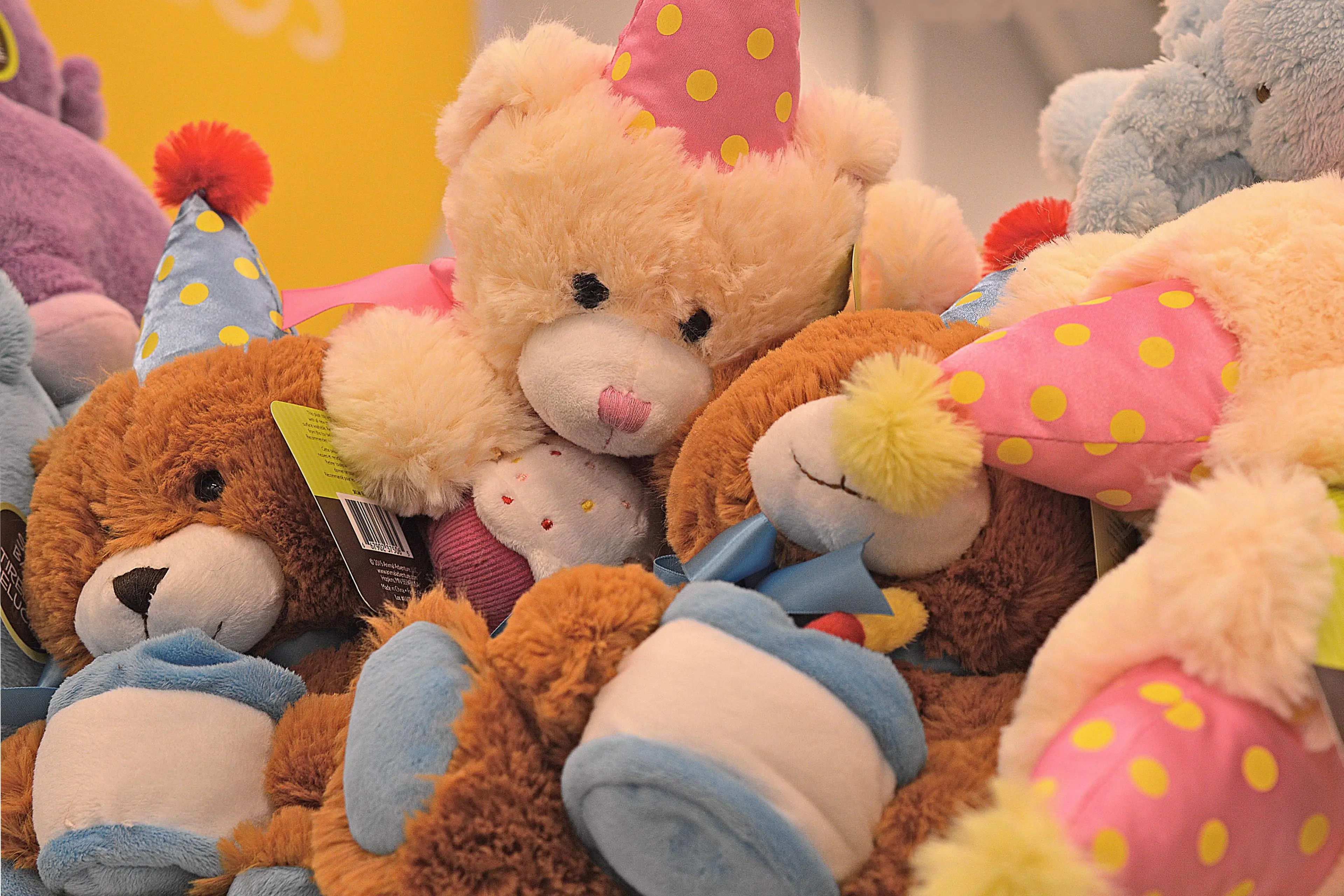 erikawittlieb-stuffed-animals-1818223