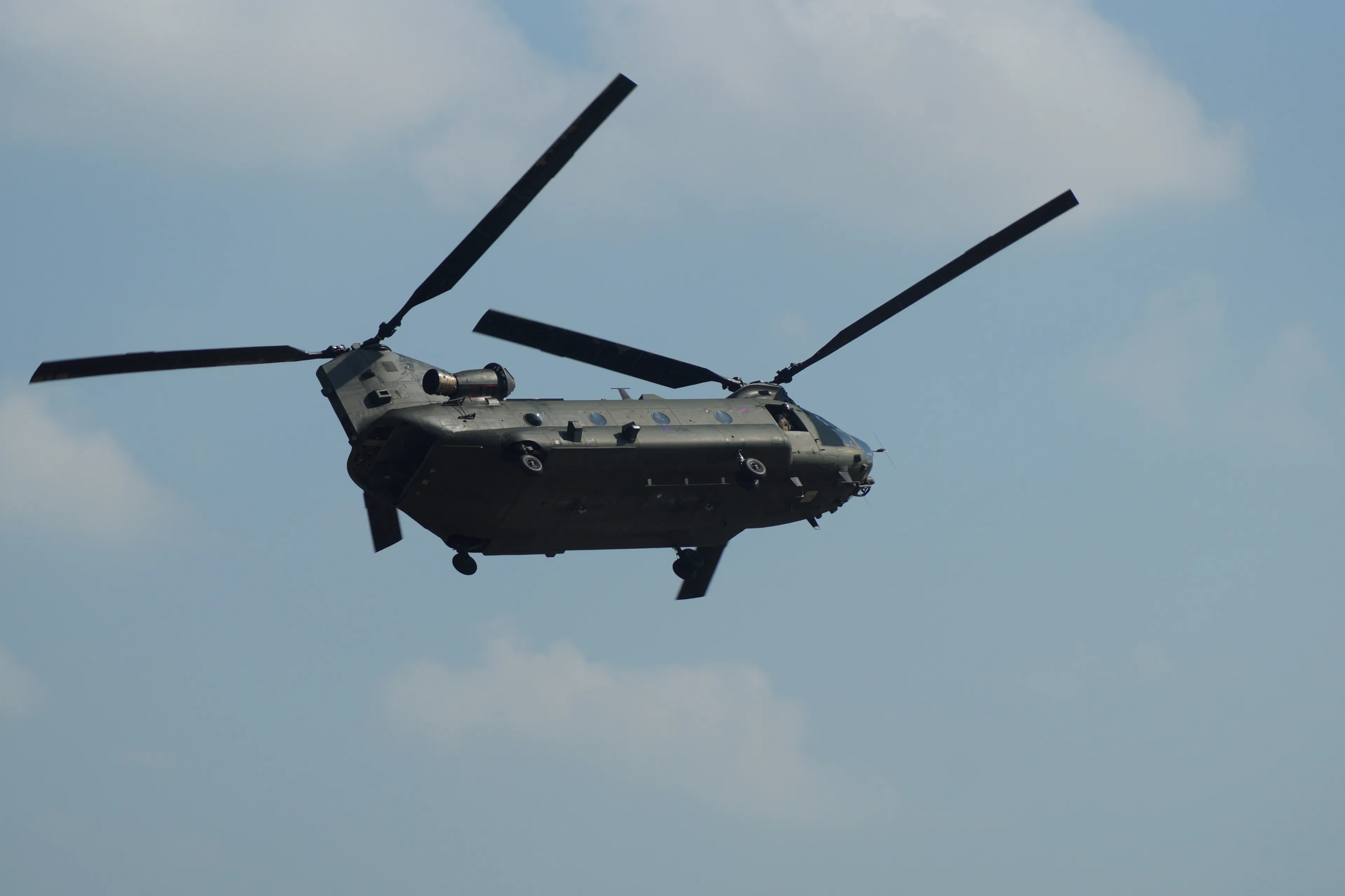 Helikopters van Defensie vliegen de komende 3 weken weer rond tijdens oefeningen