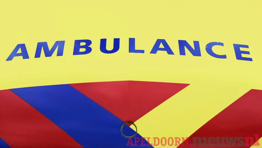 Jongetje komt met de schrik vrij en raakt lichtgewond na botsing met pakketbezorger