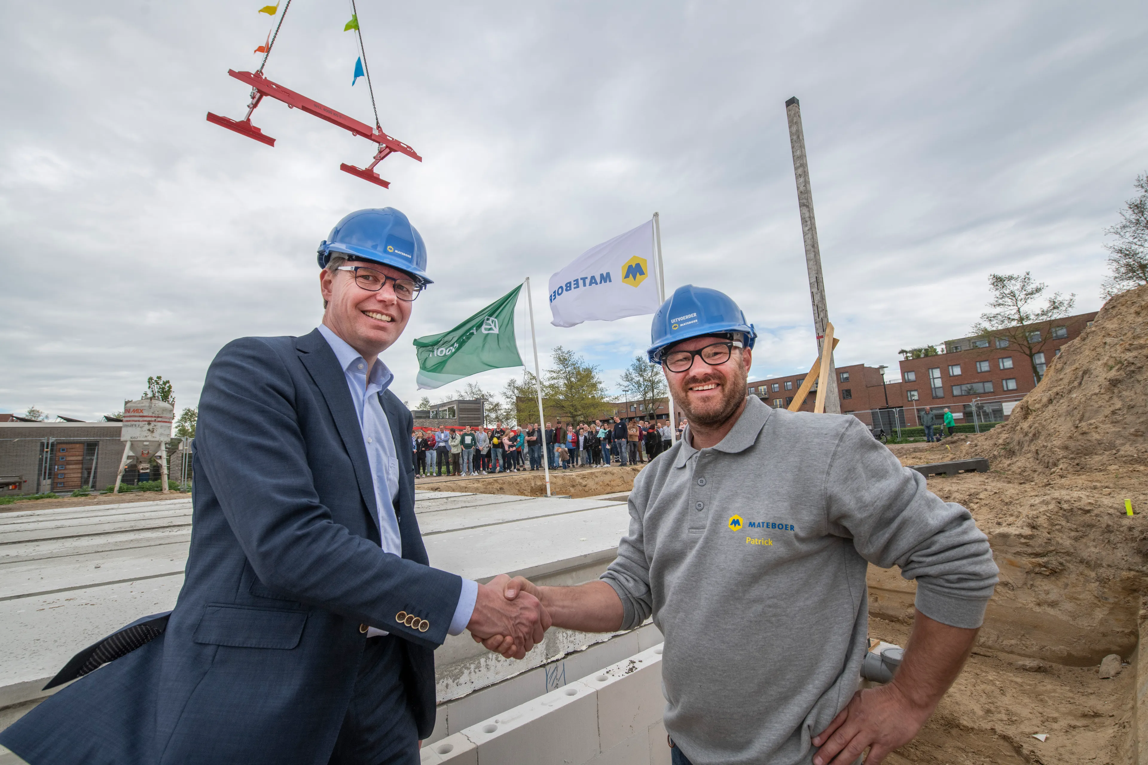 Feestelijke start bouw 17 woningen Osseveld-Oost